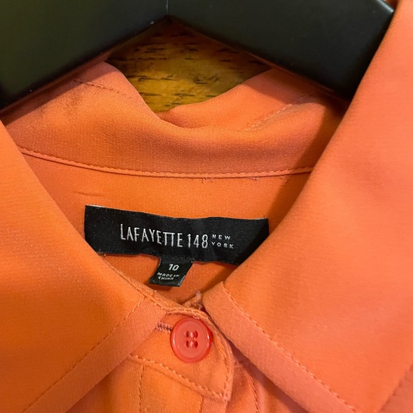 Lafayette 148 silk shirttail blouse in luscious rust color size 10 - Picture 4 of 4